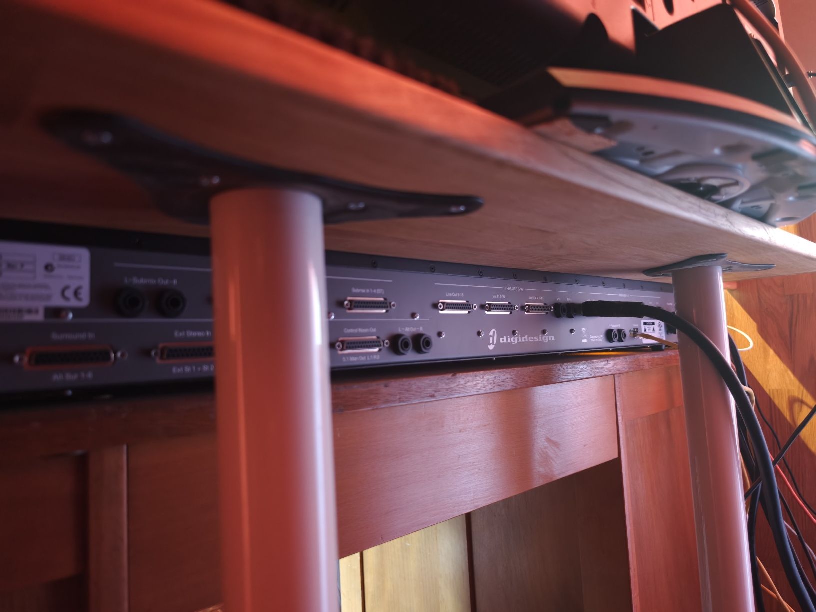 Avid Console di mixaggio: Avid Digidesign C|24 - 24 Motorfader, funktioniert mit Logic – Usato da Brünig venduto da MOS_Sammlung 6