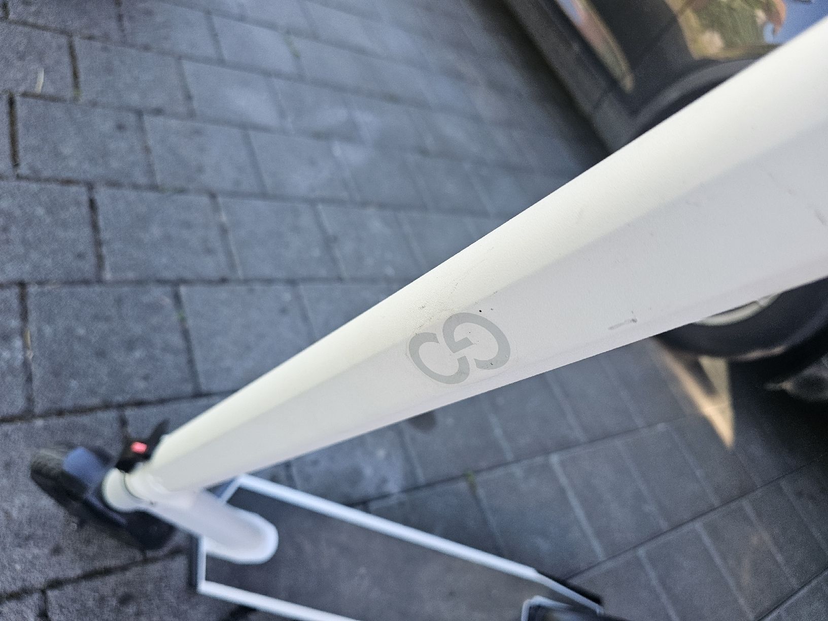 Scooter: Verkaufe E- Scooter defekt zum Basteln – Difettoso da Aefligen venduto da Bandit69 1