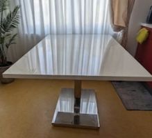 Esstisch weiss Hochglanz Metallfuss Gebraucht