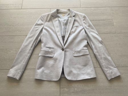 Hellblauer Blazer von Massimo Dutti - Grösse 38