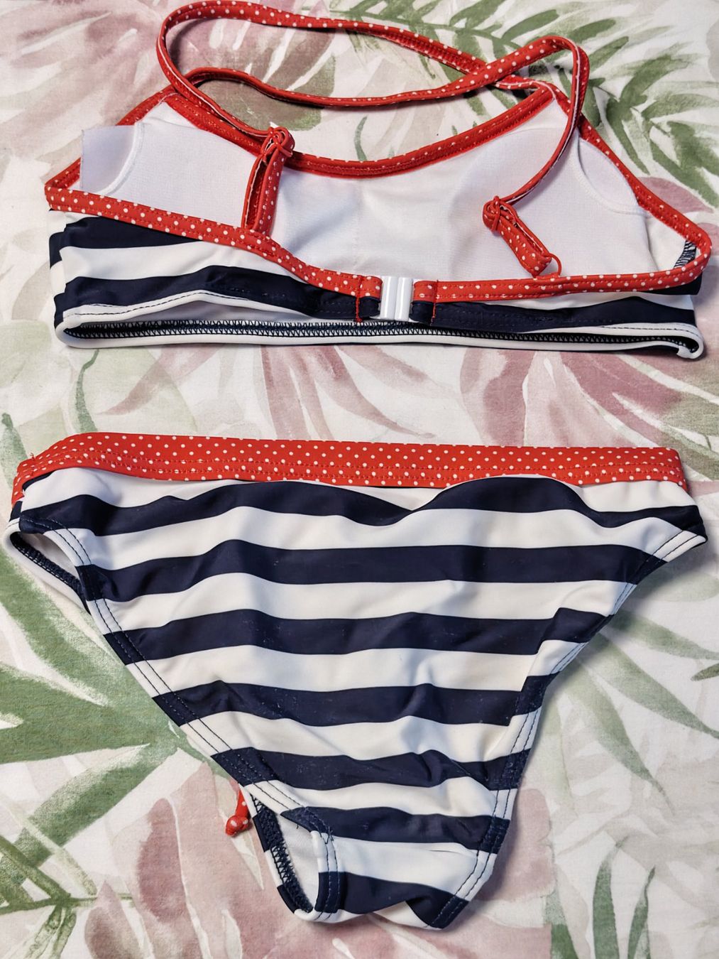 Costumi da bagno & Bikini: neuwertiges Bikini von Barts Gr 152 – Usato da Brüttisellen venduto da kikaninchen79 1
