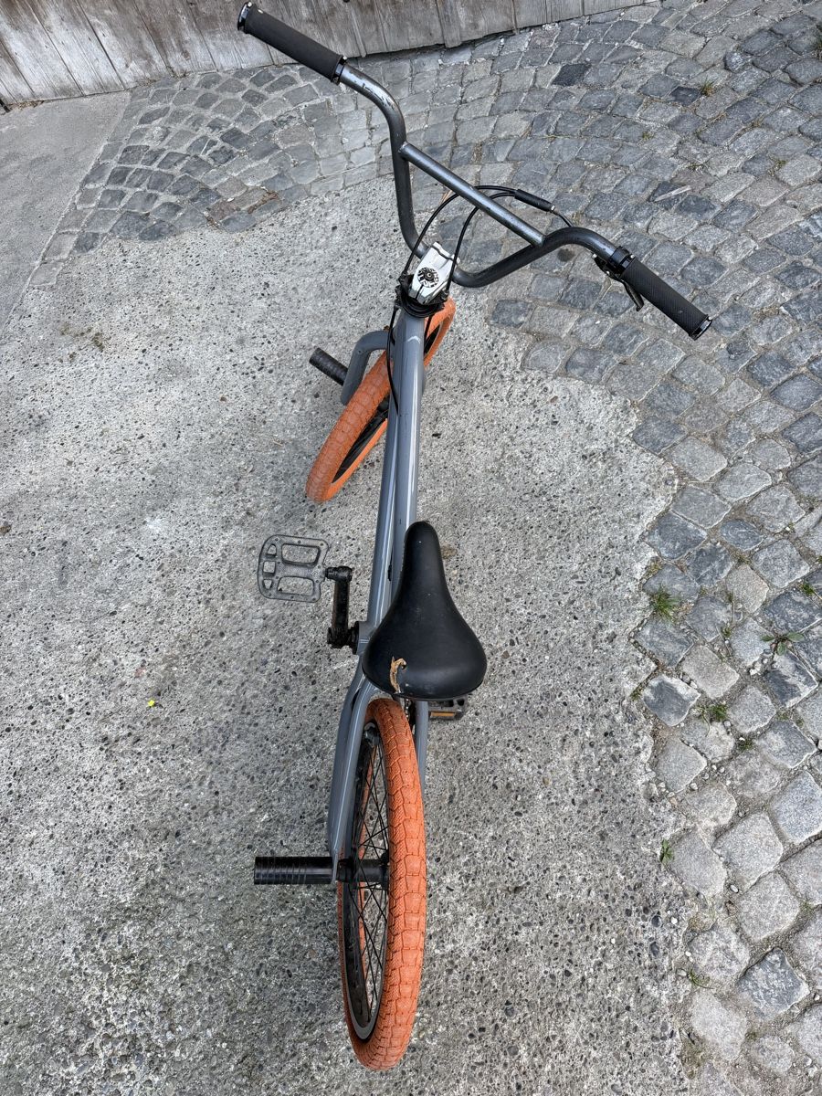 Vélos: BMX – Défectueux à Hittnau par Dbitte 2