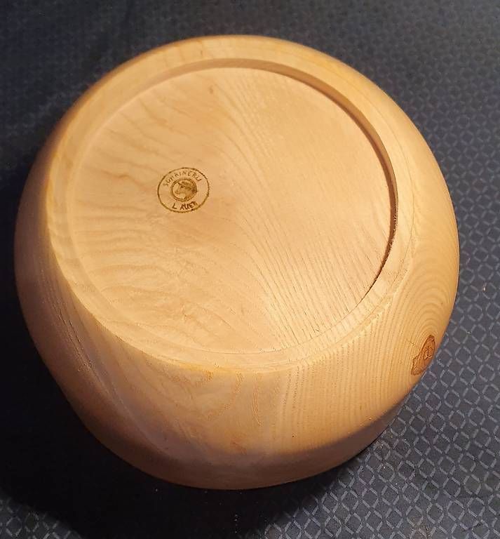 Coupes: Eschenschale mit Baumkante – D'occasion à Grüsch par lar_dxr7 1
