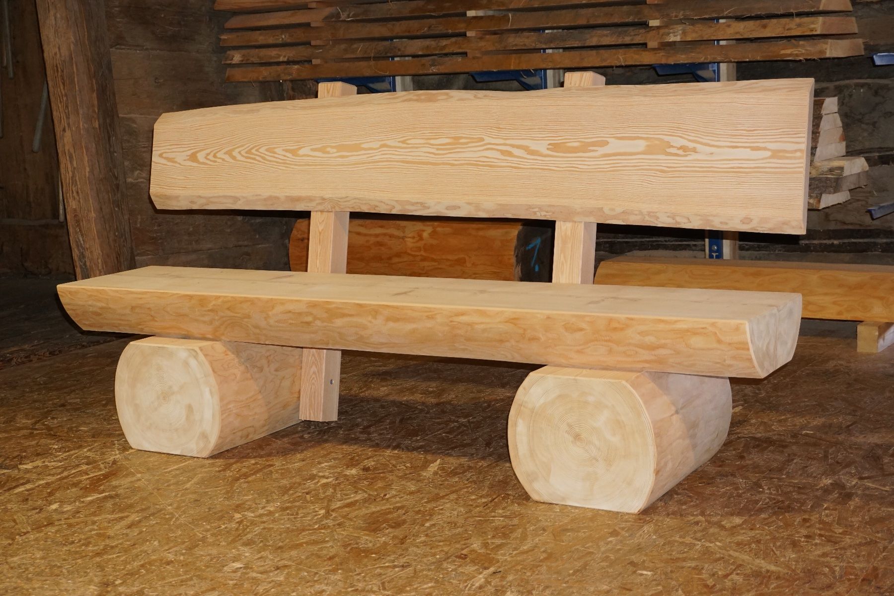 Panchine: Sitzbank Salegn aus Lärche – Nuovo e nell'imballaggio originale da Lohn GR venduto da Nilo87