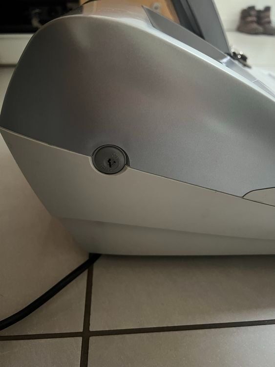 Casio Caisses enregistreuses: Caisse enregistreuse Casio TE-3000S – D'occasion à Moutier par Loco65 3