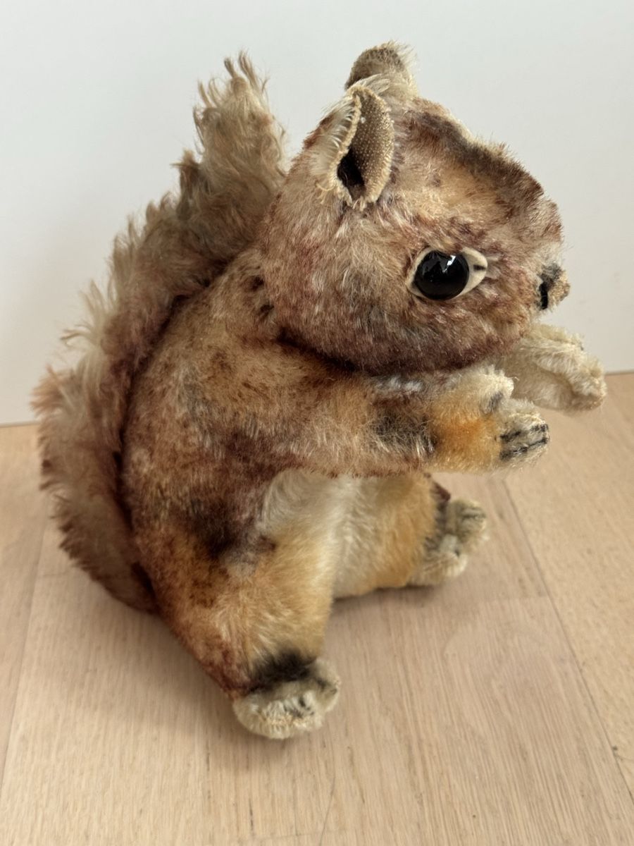 Giocattoli: Antikes Eichhörnchen Stofftier verm. Steiff Perry 20 cm – Usato da Baar venduto da Rattantante 1