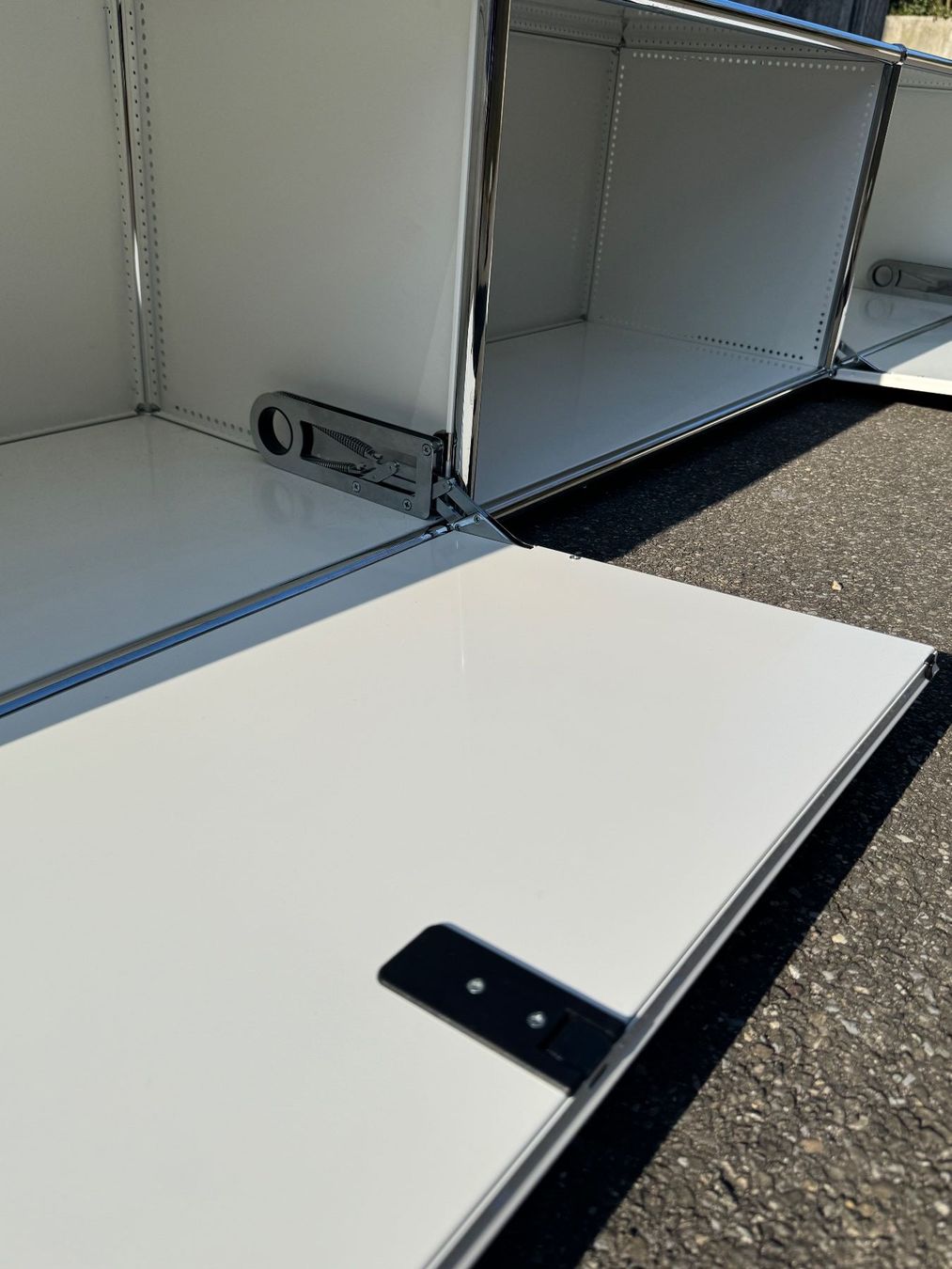 USM Regale: USM Haller Lowboard Reinweiss – Gebraucht aus Nürensdorf von donmiguel7 3