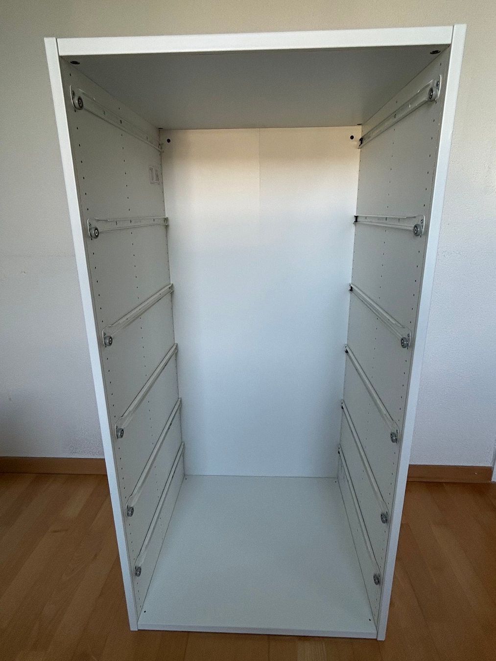 Ikea Cassettiere: IKEA / PLATSA Kommode (H120 cm) – Usato da Dietlikon venduto da man_c2v6 5