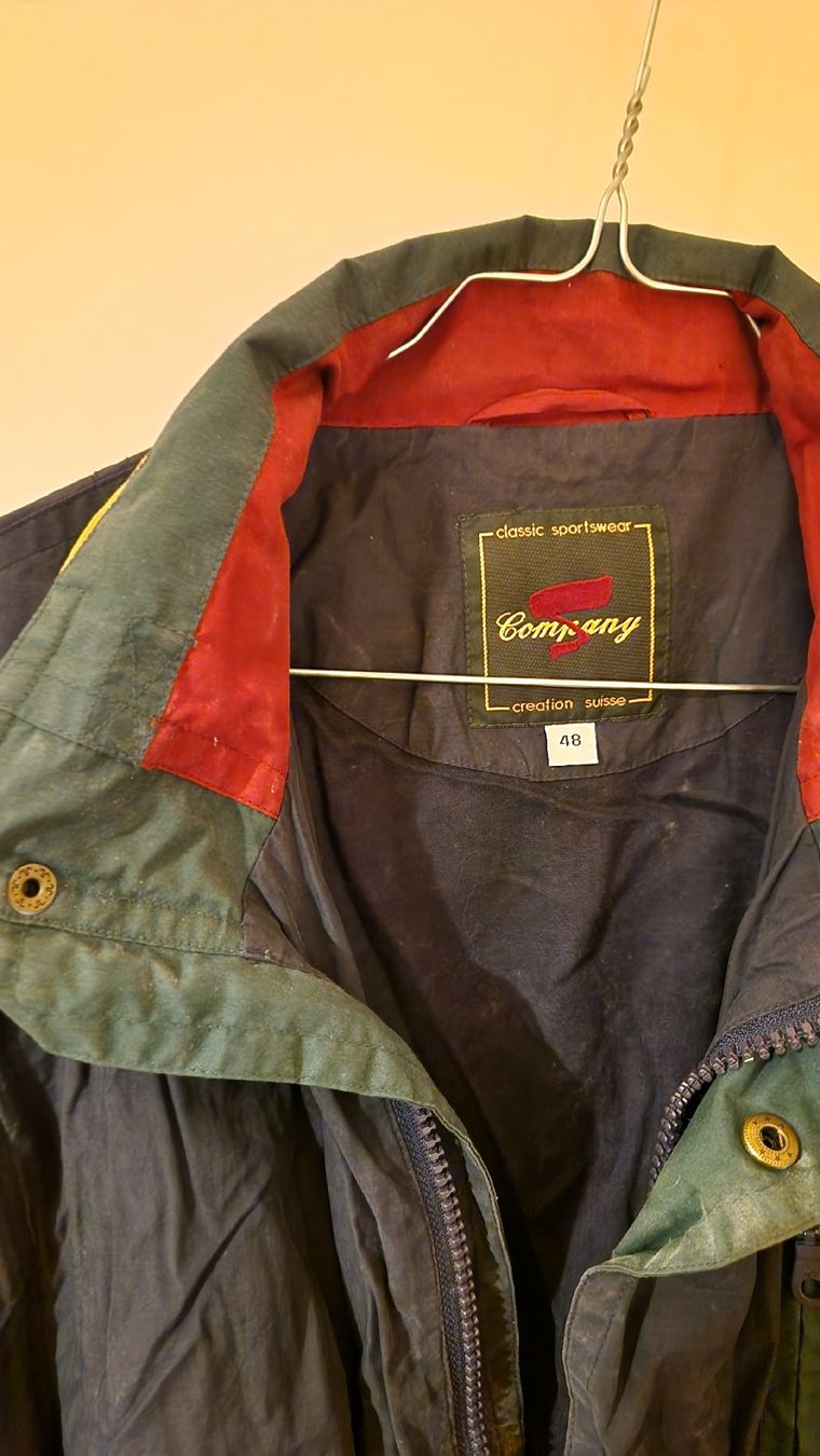 Giacche: Veste vintage – Usato da Lausanne venduto da Bertycl 1
