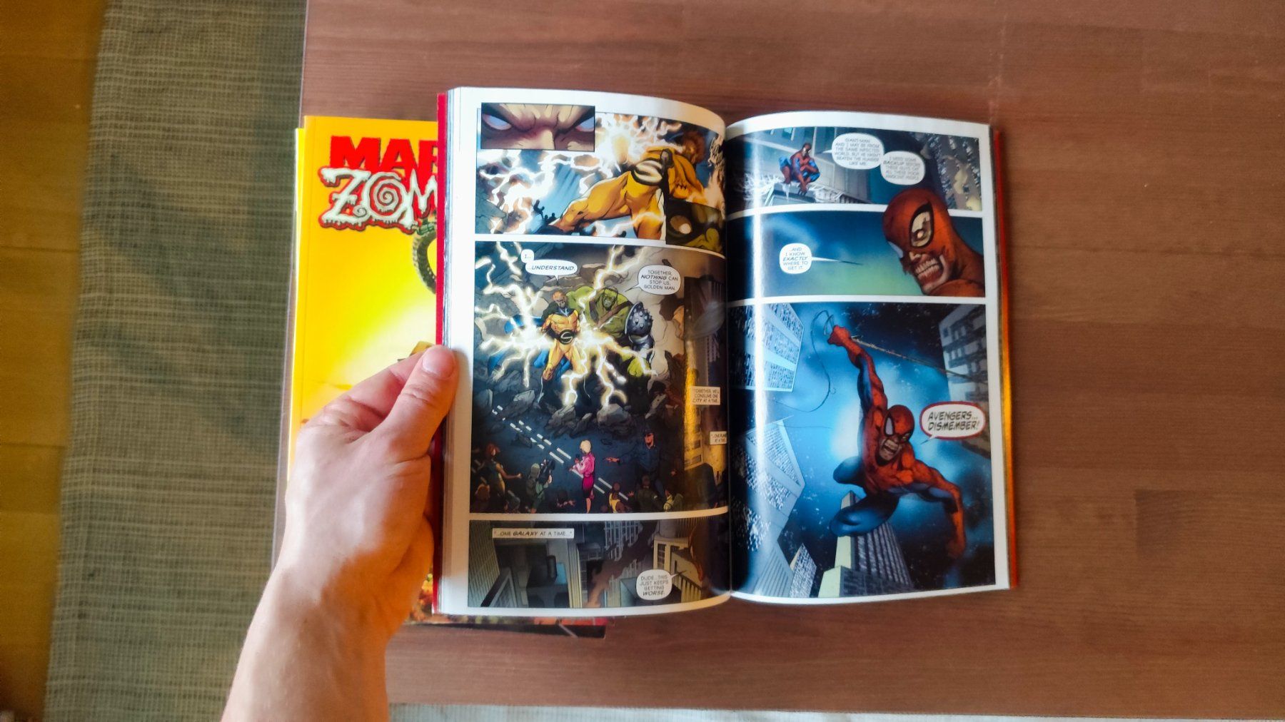 Fumetti: Marvel Zombies Comic Bundle – 6 Bände (Paperback Sammlung) – Usato da Liebefeld venduto da Oakman771 2