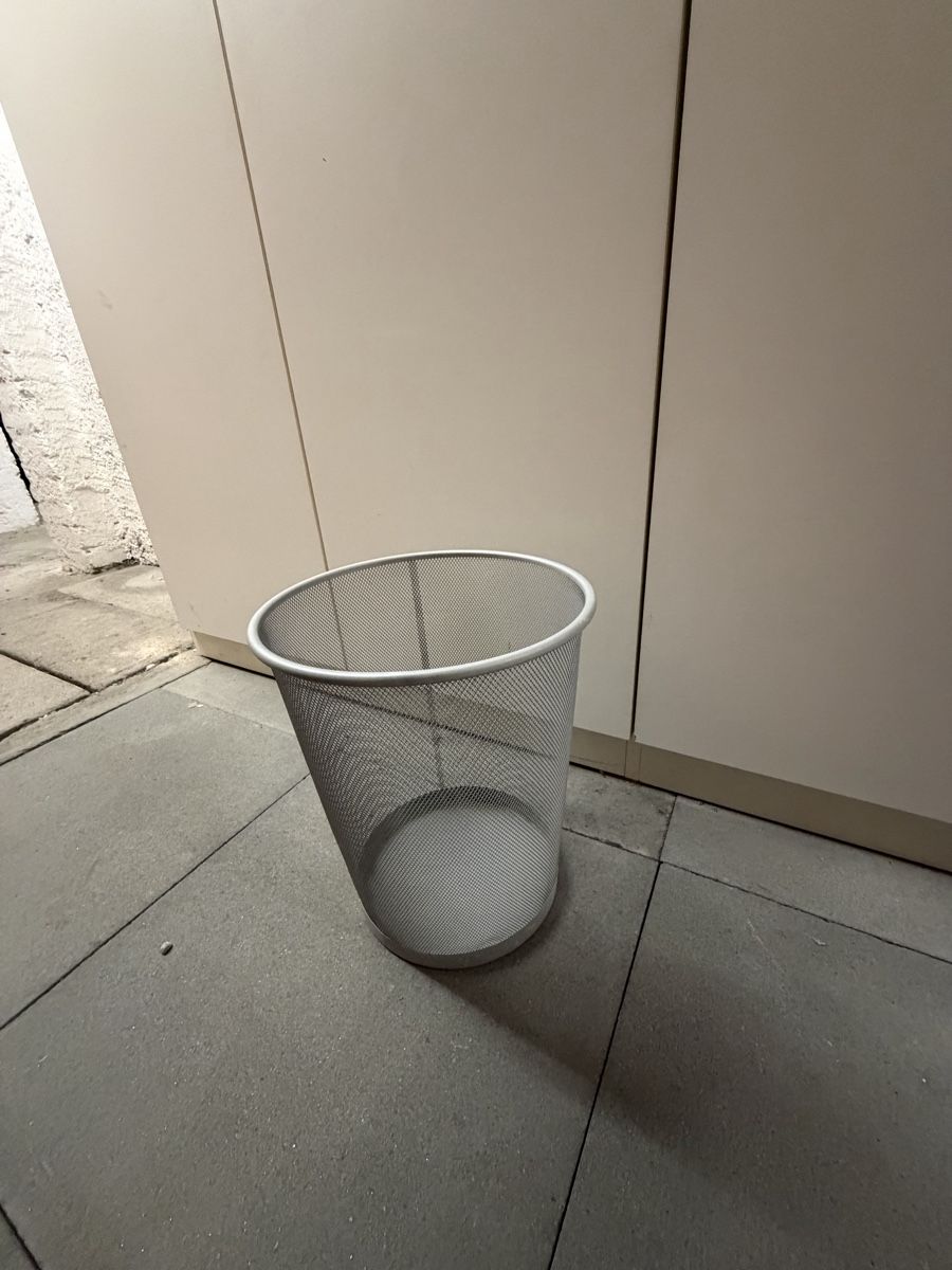 Altro per la casa: Papierkorb – Usato da Zürich venduto da oma_w5ss 2