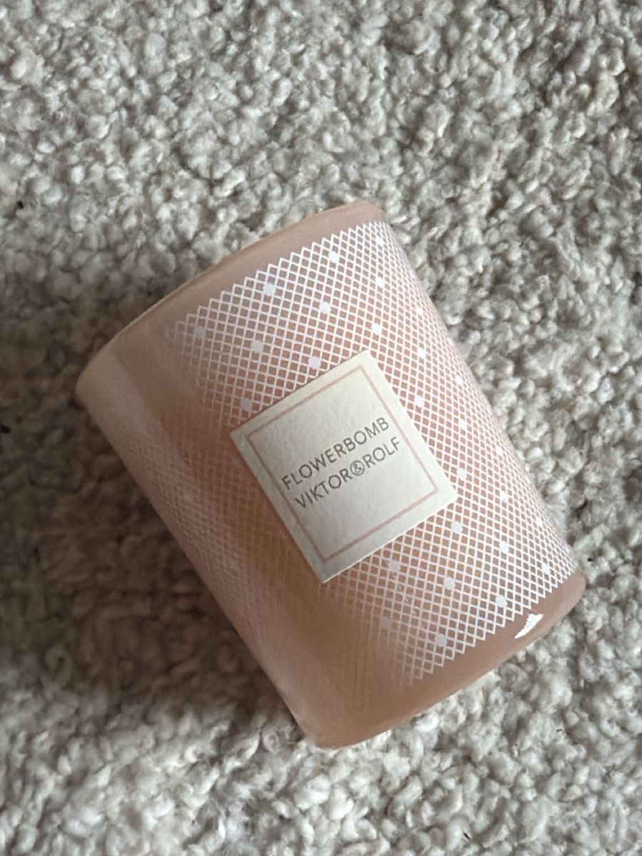 Candele: Duftkerze Flowerbomb Viktor&Rolf 75g neu – Nuovo e nell'imballaggio originale da Brunnen venduto da Eldra 1