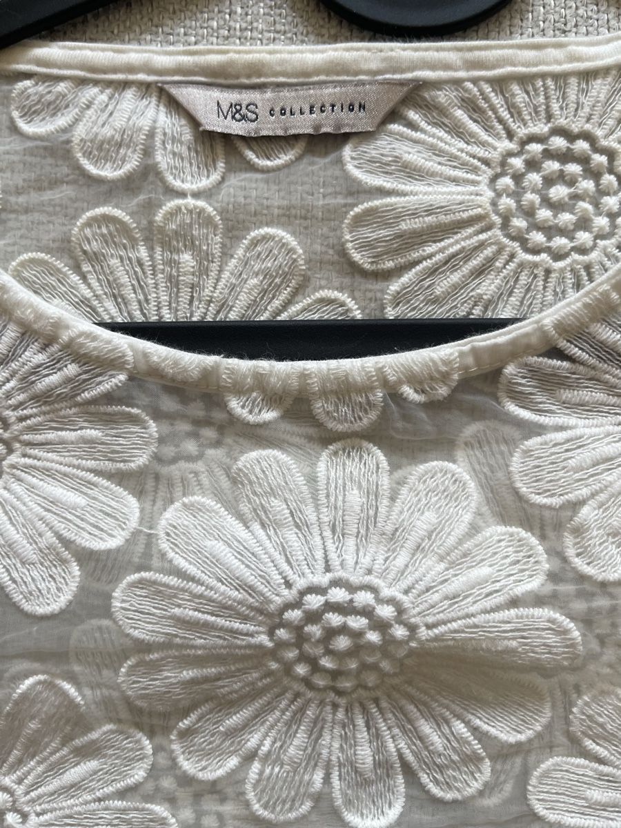 Camicette: M&S Collection lace blouse white size M used – Usato da Genève venduto da esz_8xbz 1