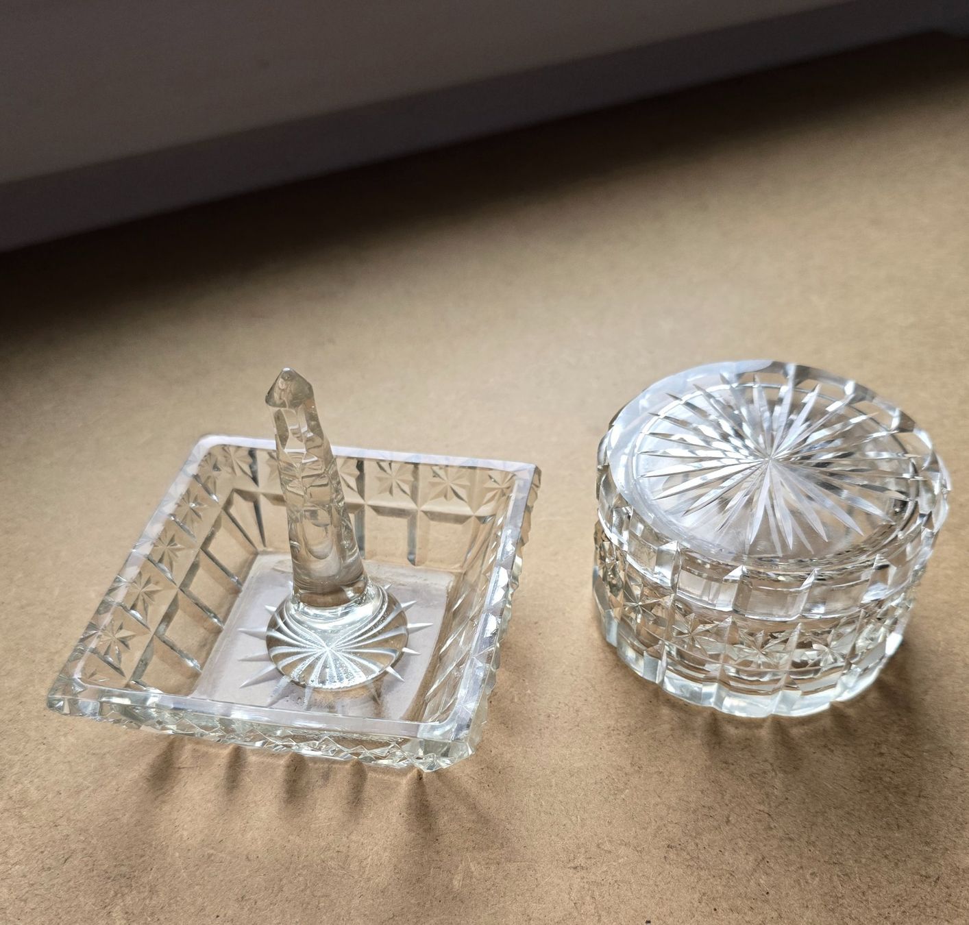 Bicchieri: Art Deco Ringhalter & Glasdose, antik – Usato da Rheinau venduto da MakalekaAloha 2