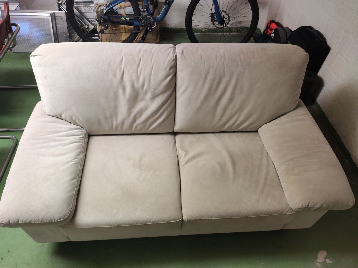 Sofas: Sofa – Gebraucht aus Zürich von Racer313