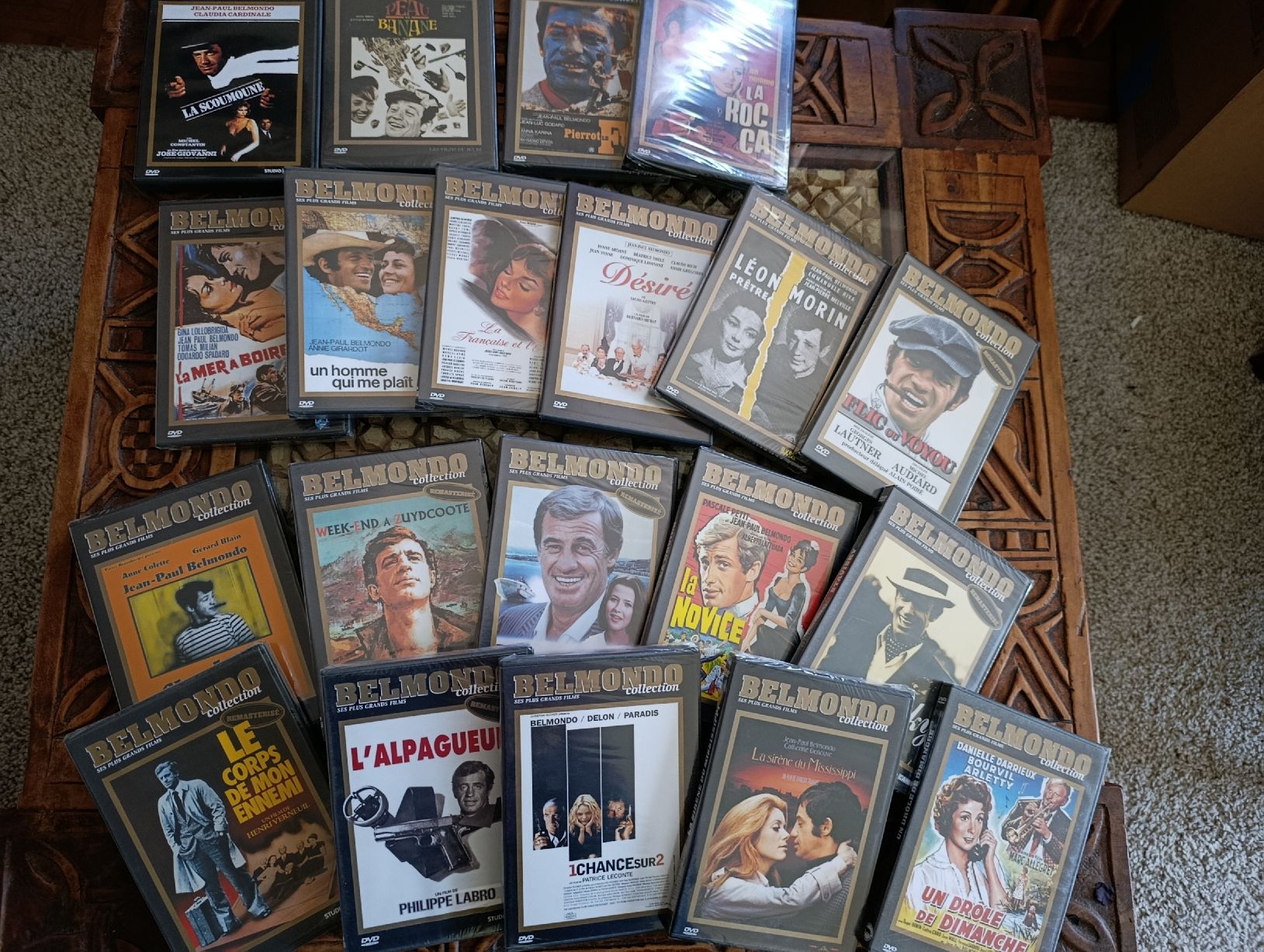 Tous les DVDs: neufs  – Neuf avec emballage d'origine à Monthey par 04Elisa