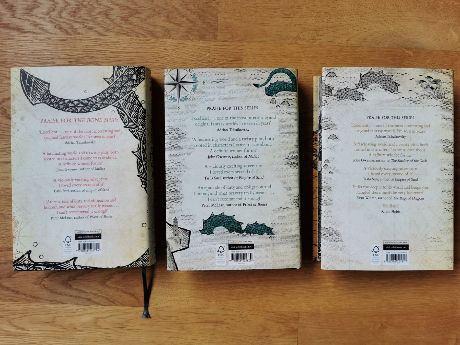Libri: The Tide Child Trilogy - Limited Edition The Broken Binding – Usato da Veytaux venduto da lelivreouvert 7