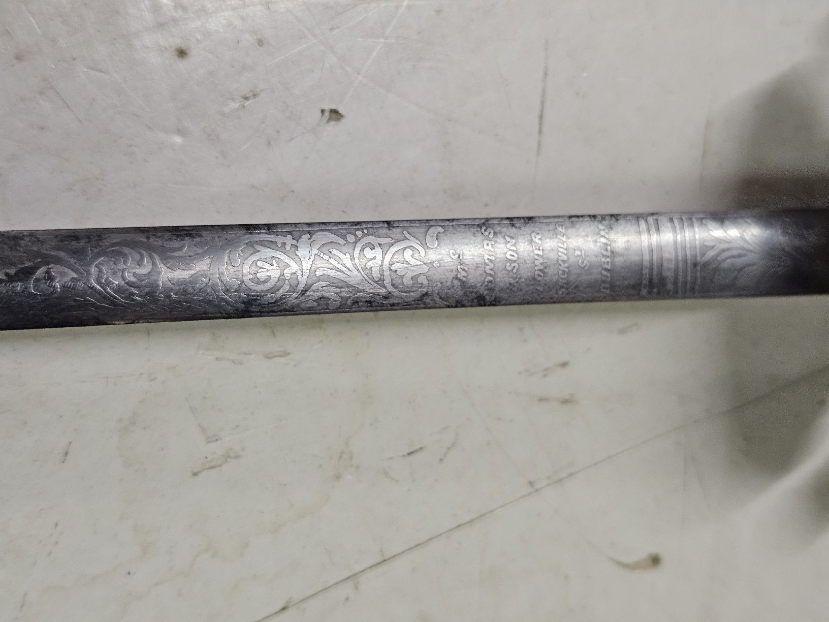 Altre raccolte & rarità: säbel degen königlich – Usato da Schwellbrunn venduto da Omega-alpha 5