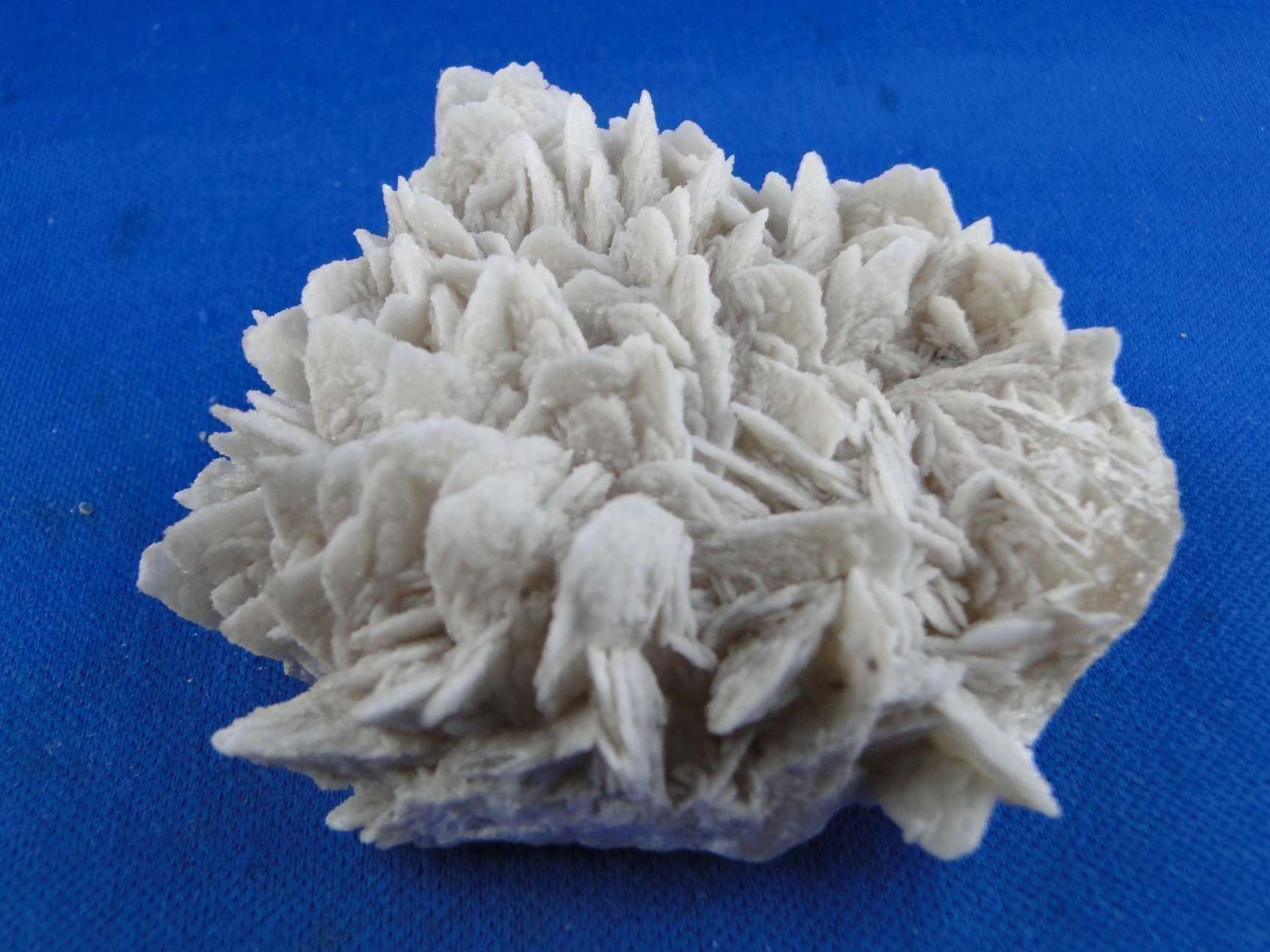 Minerali & Pietre curative: Barytocalcit – Usato da Schinznach Bad venduto da Demerald 5