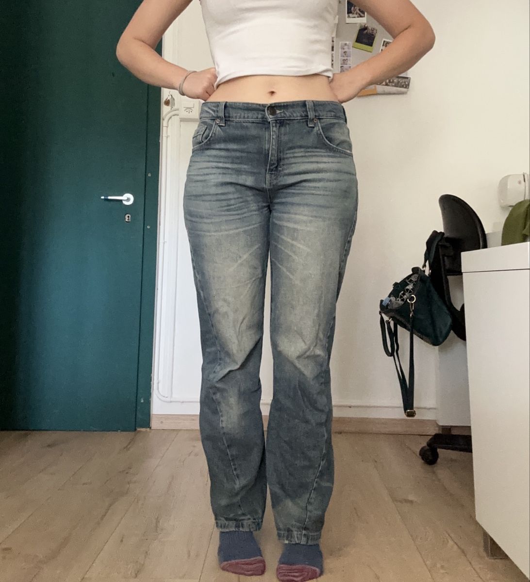 Urban Outfitters Jeans: Bdg Jeans – Usato da Rümlang venduto da sunny_buhu