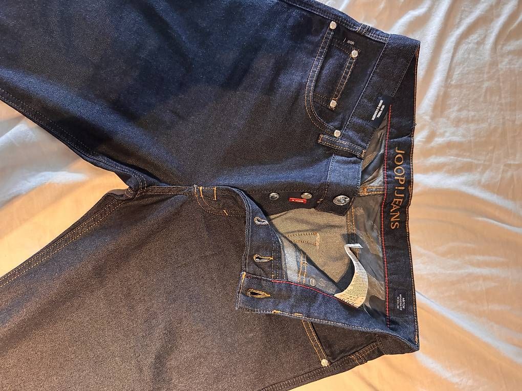 Jeans: Jeans Joop – D'occasion à Regensdorf par Jazmyn307 1