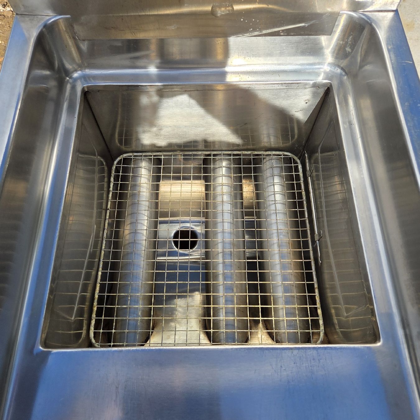 Elettrodomestici da cucina: Gas Fritture – Usato da Unterwasser venduto da guido90 2