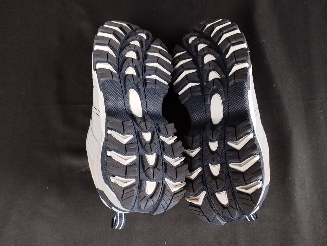 Graceland Scarpe da donna: GRACELAND Damen-Trekkingschuh Gr.39 – Usato da Schübelbach venduto da Restwert_Schubelbach 4