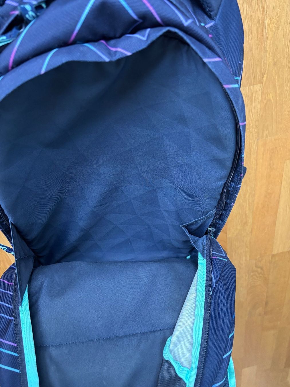 Kindertaschen: SATCH Pack Schulrucksack – Gebraucht aus Dübendorf von Biene70 4