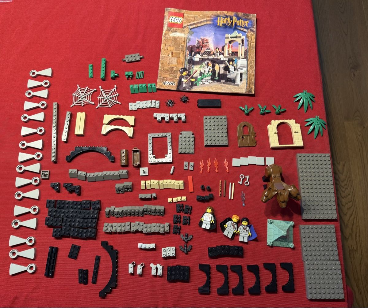 Lego Kit di costruzioni: Lego Harry Potter Forbidden Corridor 4706 – Usato da Kloten venduto da Mak10auto 3
