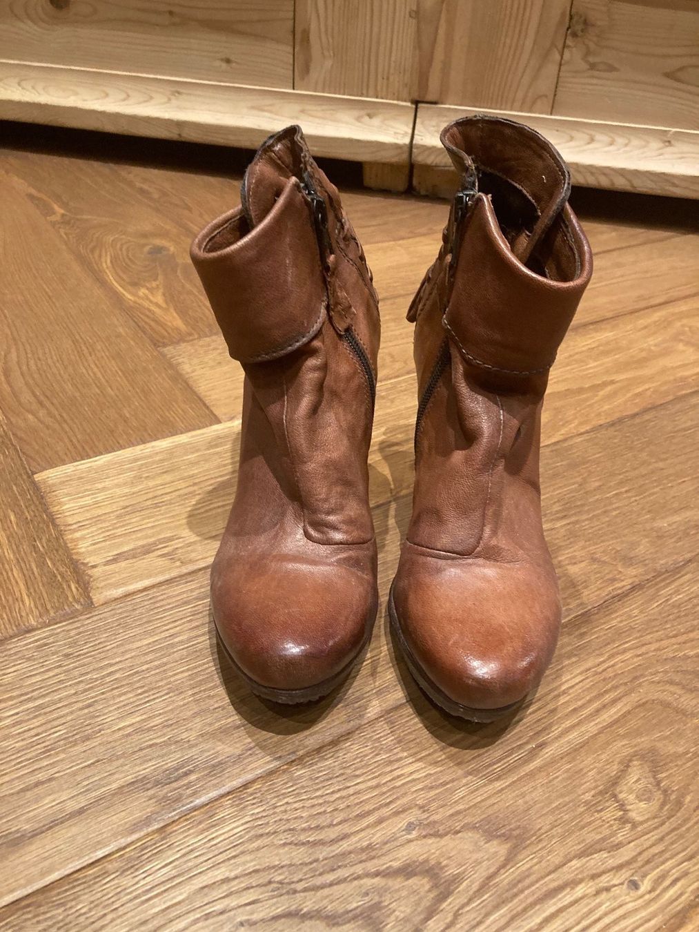 Damenschuhe: Stiefeletten – Gebraucht aus Rorschach von Loonimuh 1