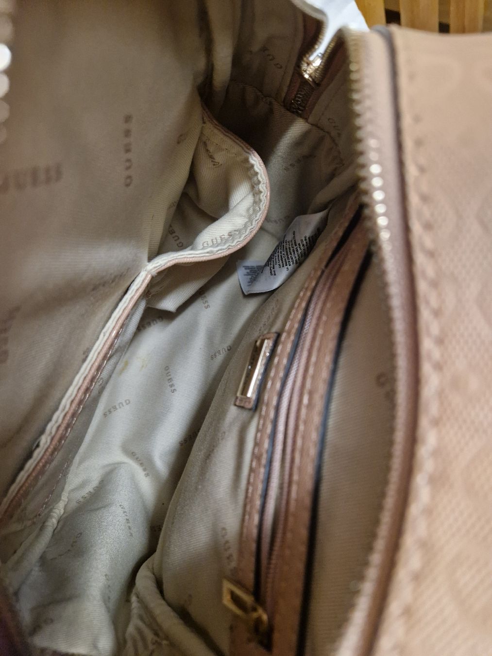 Guess Rucksäcke: Guess Rucksack altrosa – Neu (gemäss Beschreibung) aus Zürich von Mani56 3