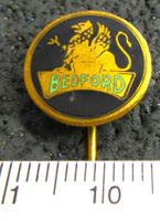 BEDFORD BRITISH TRUCK AUTO LOGO ANTIK ABZEICHEN ANSTECKNADEL