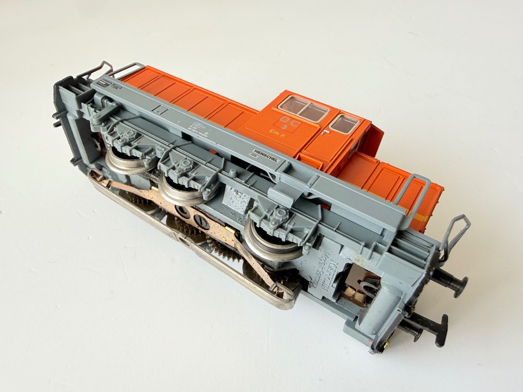 Modellini di ferrovie: Märklin HO Schweizer Nebenbahn-Güterzug – Usato da Zwingen venduto da moje1 9