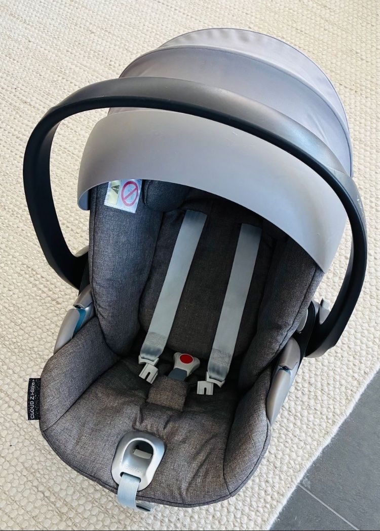 Cybex Seggiolini per auto: CYBEX Cloud Z i-Size Plus Babyschale mit Liegefunktion – Usato da Tägerwilen venduto da vm_1512