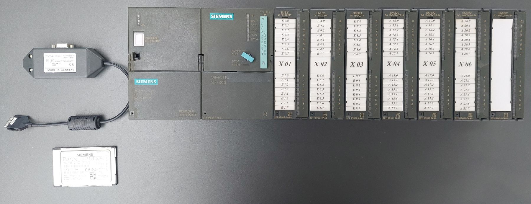 Siemens Composants électroniques: SPS Siemens SIMATIC S7 – D'occasion à Porrentruy par oildrop