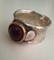 Silberring mit grosses Granat