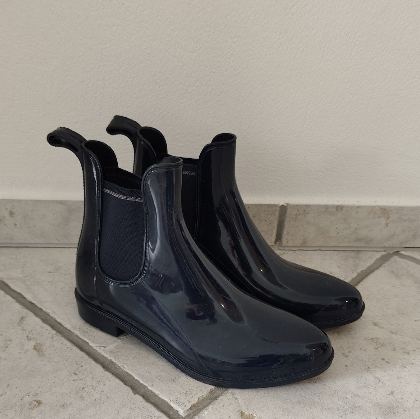 Scarpe da donna: Gummistiefel  – Usato da Chur venduto da Rodanisa 1