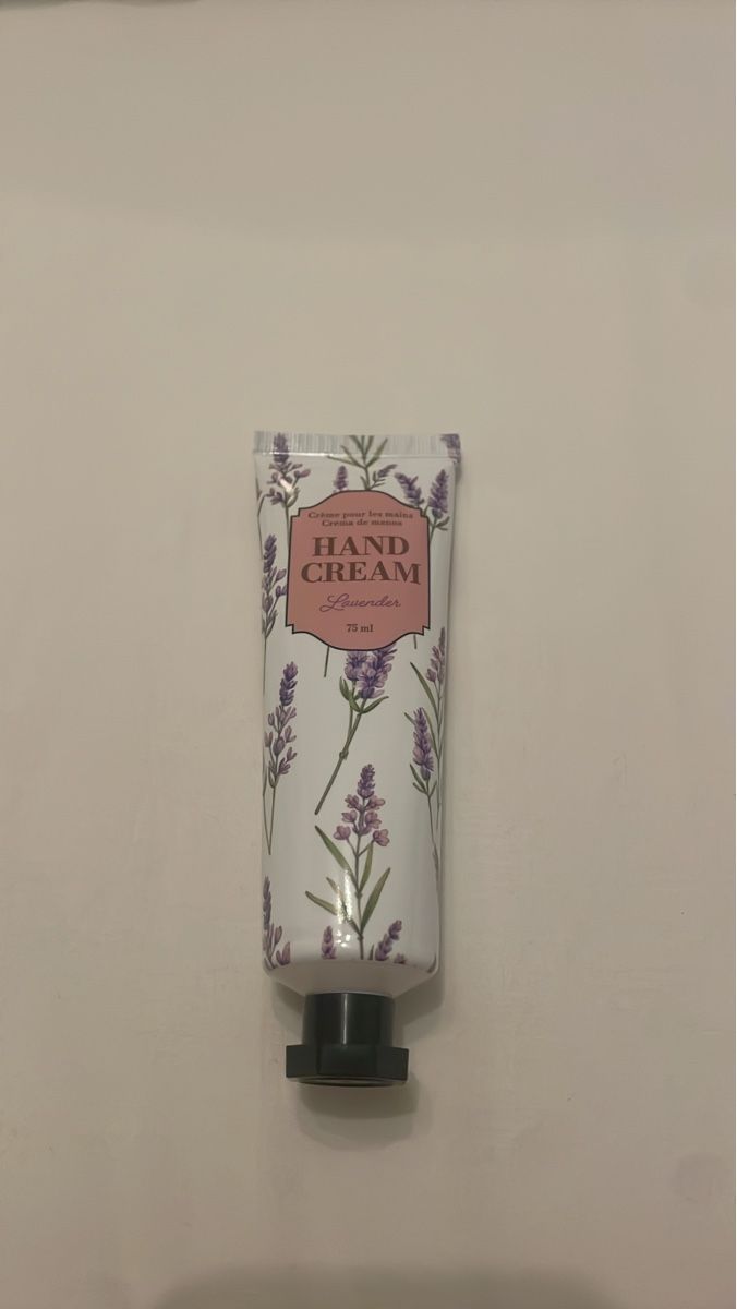 Idratazione: Handcreme mit Lavendel Duft - NEU – Nuovo e nell'imballaggio originale da Winterthur venduto da LaManoDeDioz