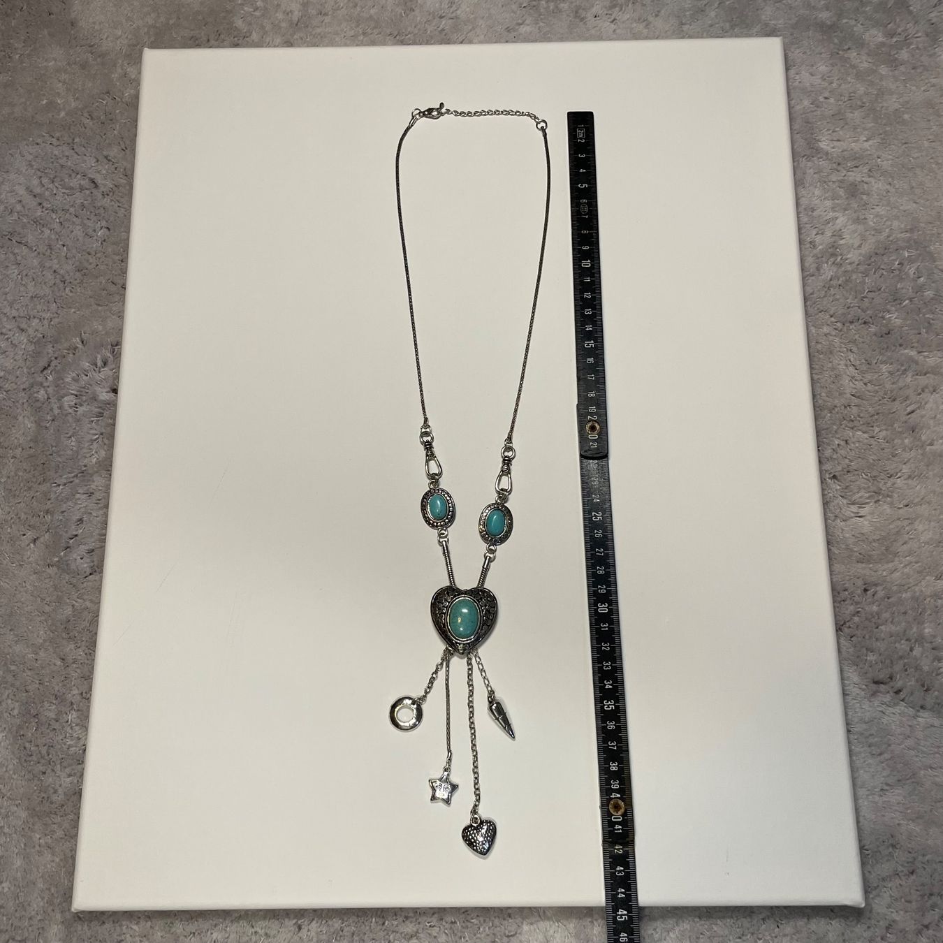 Catenine: Boho Statement Halskette lang Silberoptik Türkis Steine – Usato da Bubikon venduto da SwissSecondLife 5