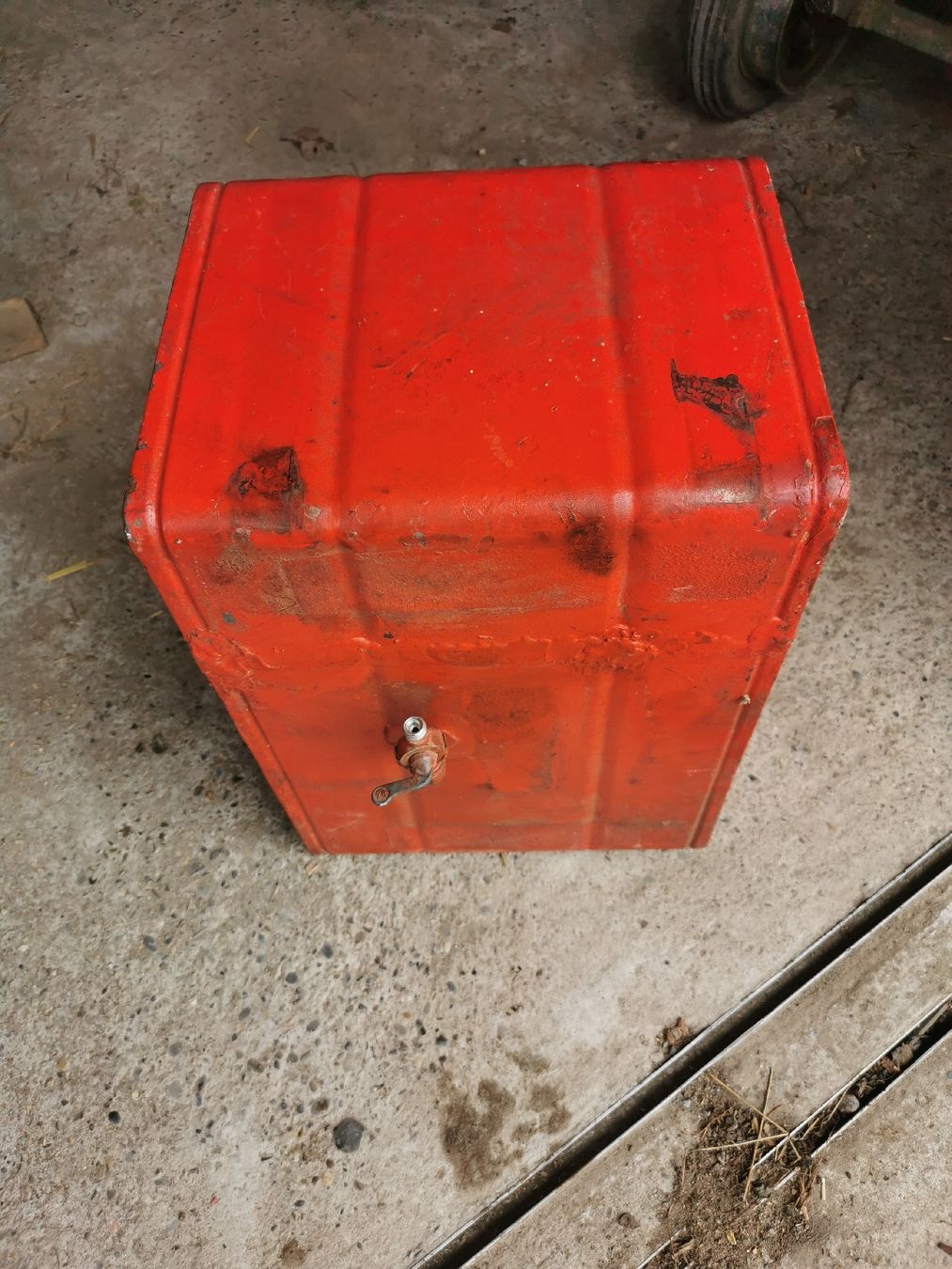 Bucher Traktoren: Tank Buchertraktor – Gebraucht aus Grüningen von Niggi79 1