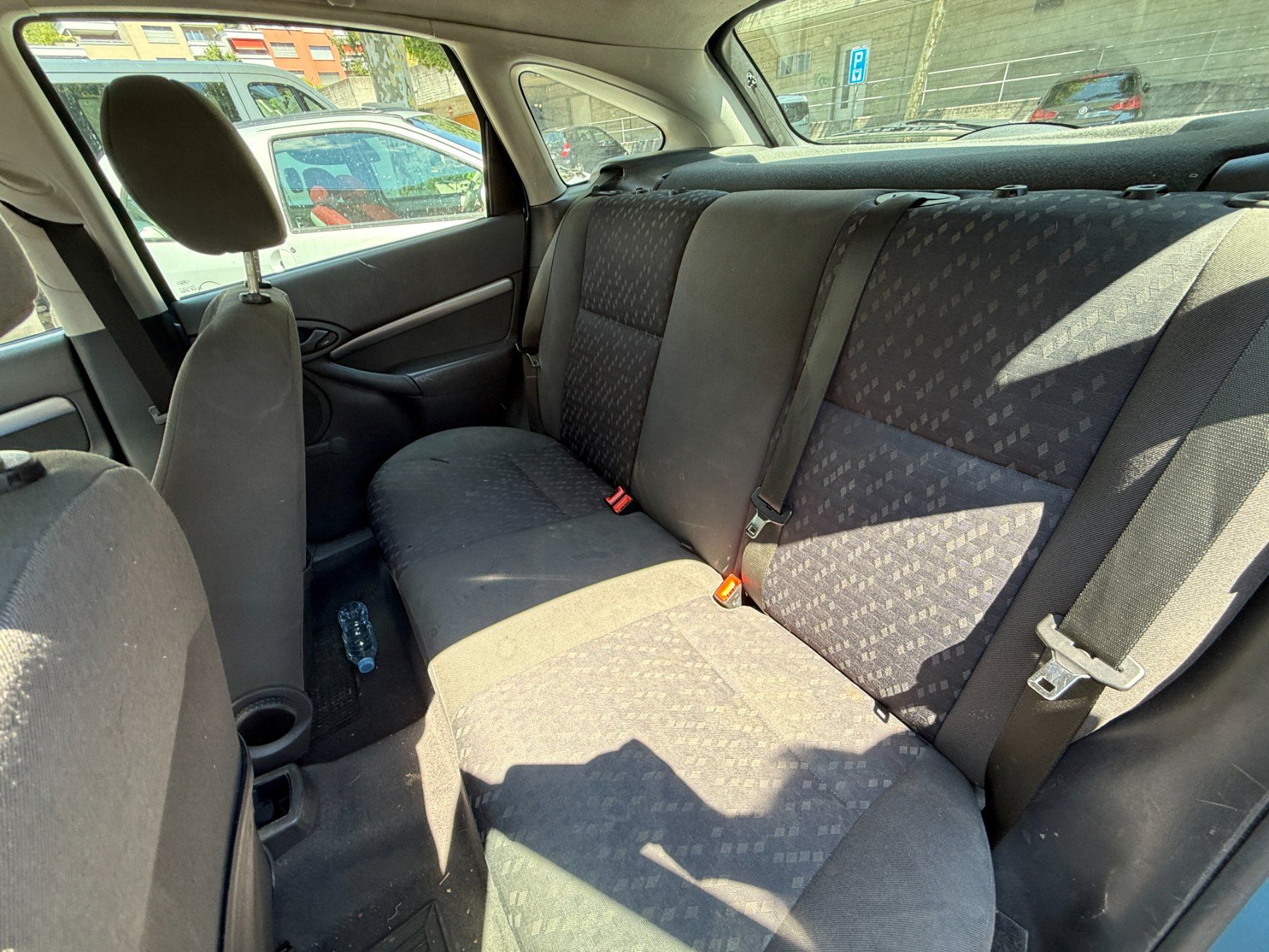 Ford Automobili: Occasion Ford Focus 1.6 16V – Usato da Geroldswil venduto da garagekleinag 9