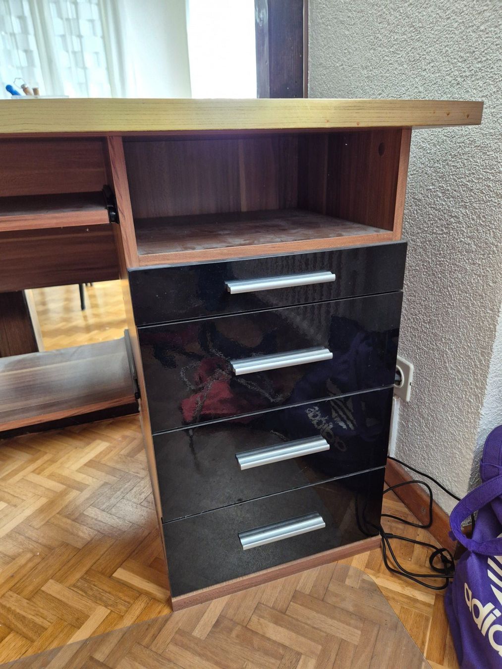 Bureaux: Schreibtisch , Bürotisch , Computertisch – D'occasion à Arlesheim par Bmw3204 1