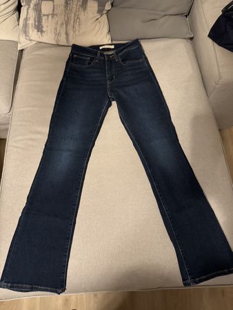 Levi's 725 High Rise Bootcut Jeans W27 L30