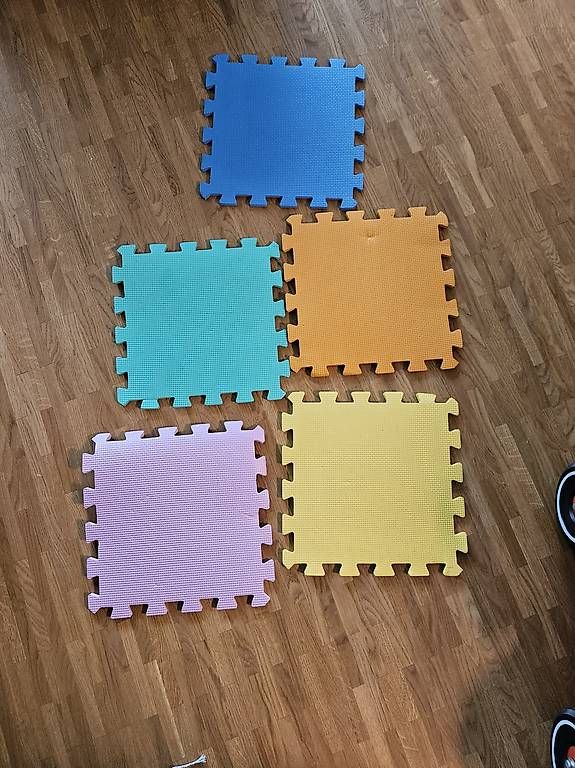 Tappetini fitness: Bodenplatten aus Gummi  – Usato da Winterthur venduto da vhilger