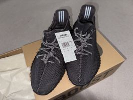 Adidas Yeezy Boost 350 V2 Black, Grösse 44, Neuwertig