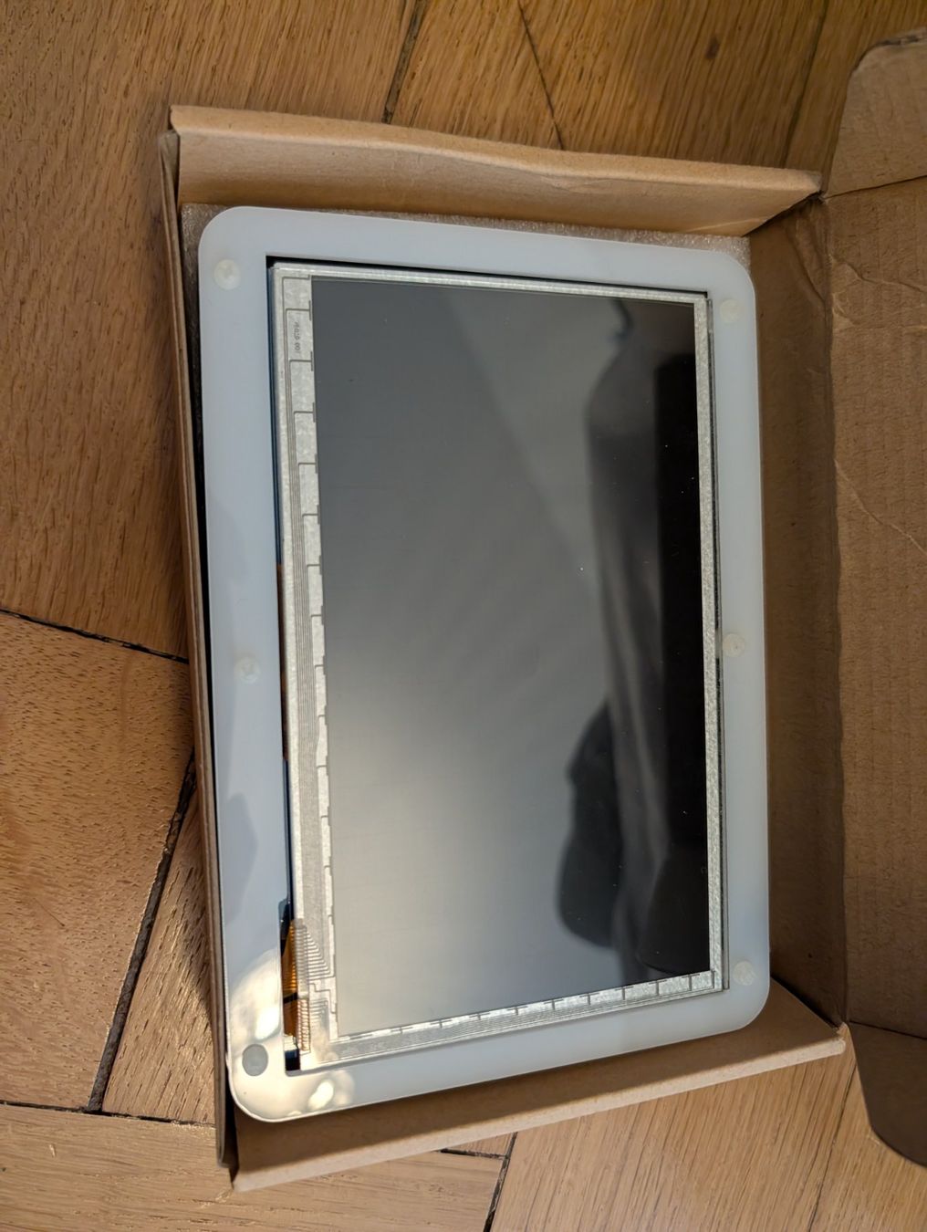 Raspberry Pi PCs: Raspberry Pi 3 Model B + Lcd screen – Gebraucht aus Montreux von Shurae 3