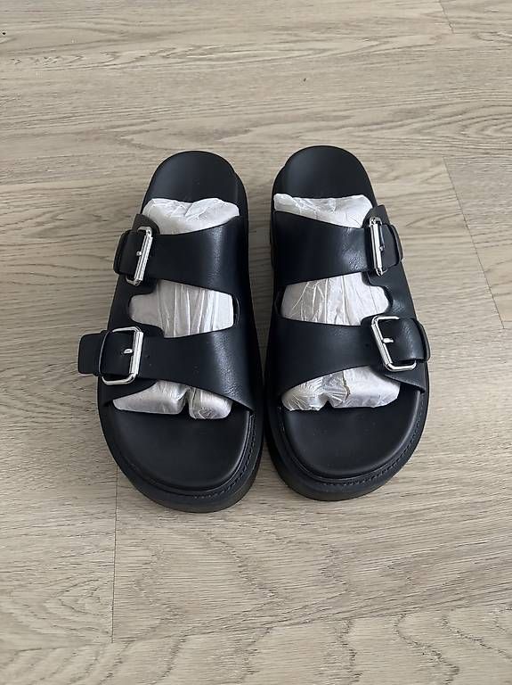 Chaussures femmes: Sandali h&m platform  – D'occasion à Mendrisio par yus_gtq7