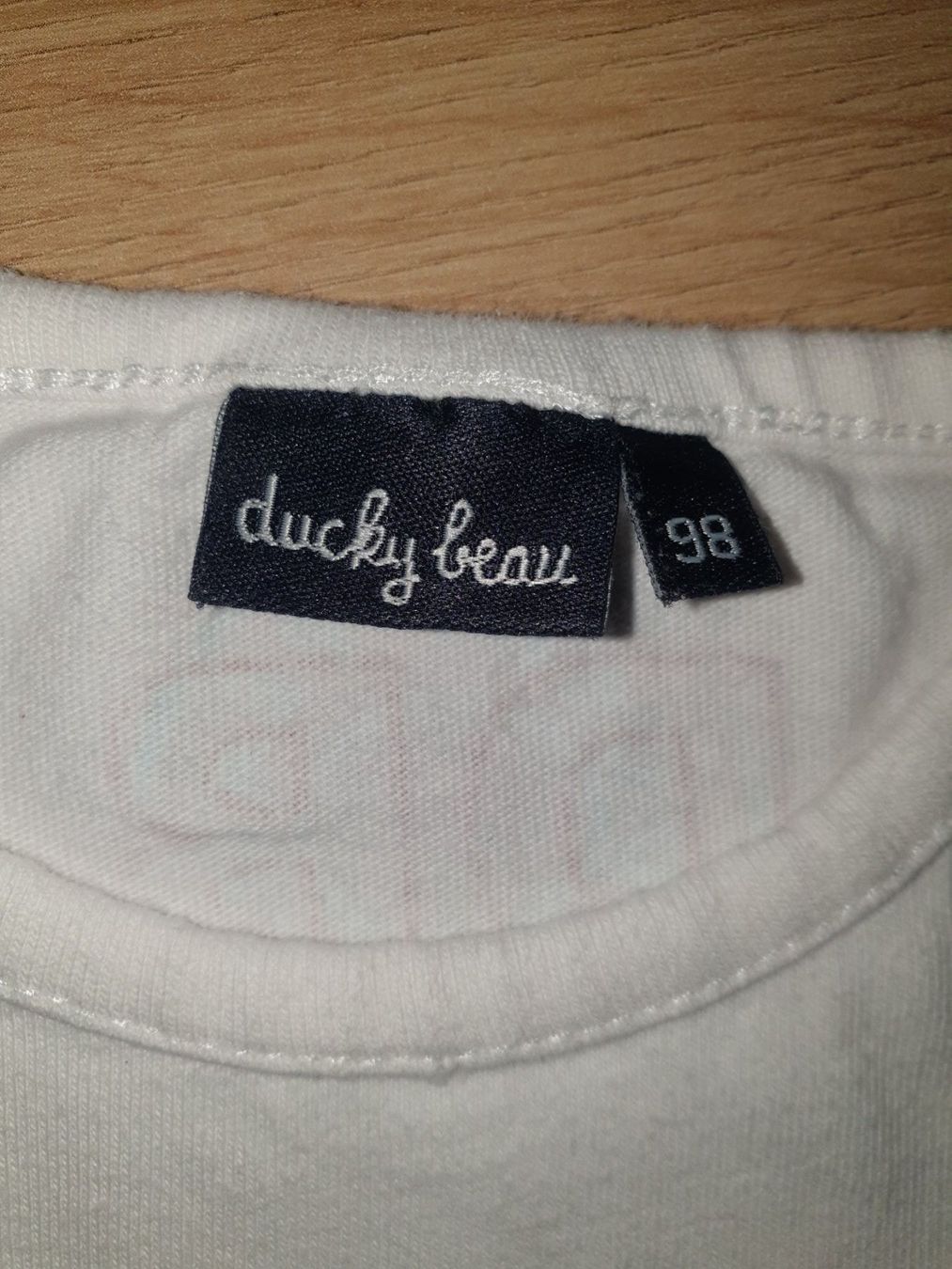 Camicie, Top & T-shirt: DUCKY Beau T-SHIRT GR 98 – Usato da Zürich venduto da Ralaualiyas 1