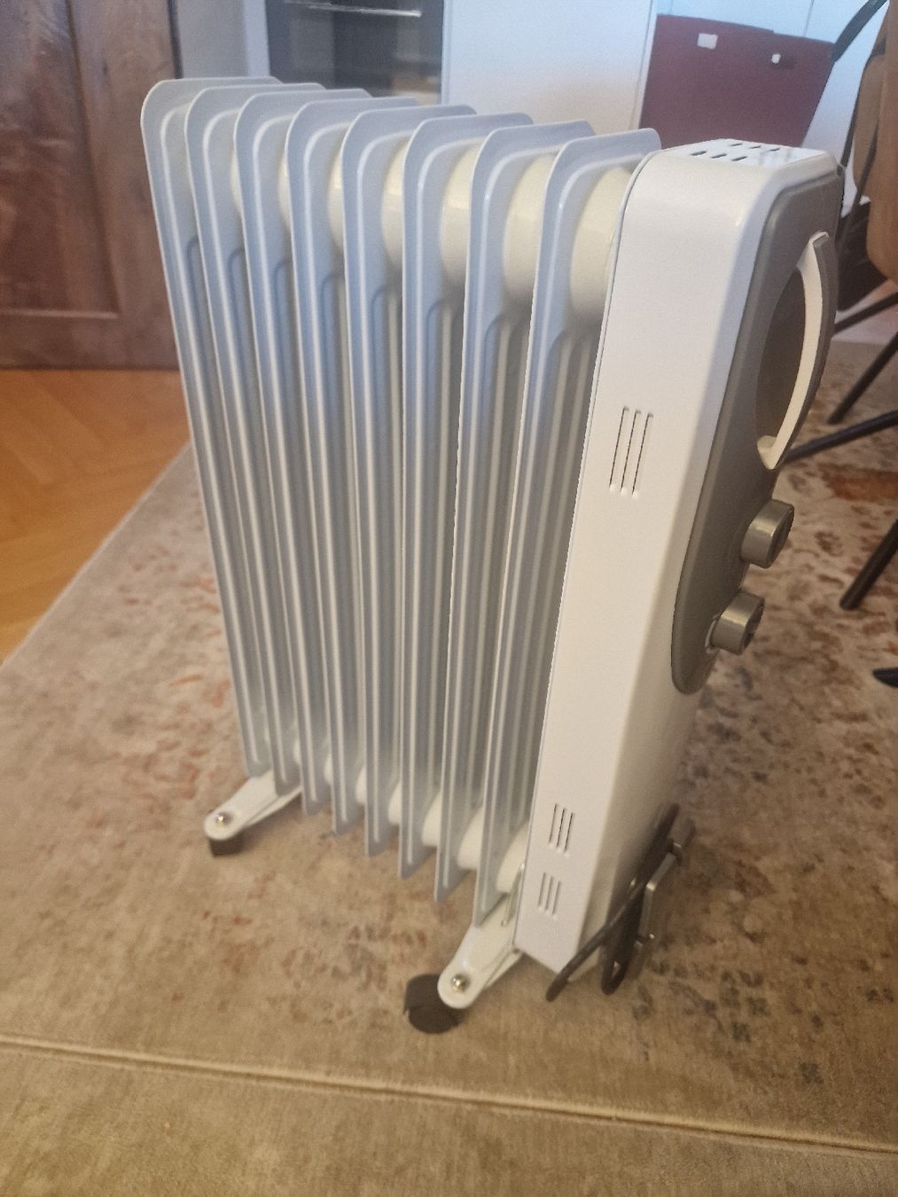 Radiatori: Elektro Heizofen neu – Nuovo e nell'imballaggio originale da Rheineck venduto da Namaste 1