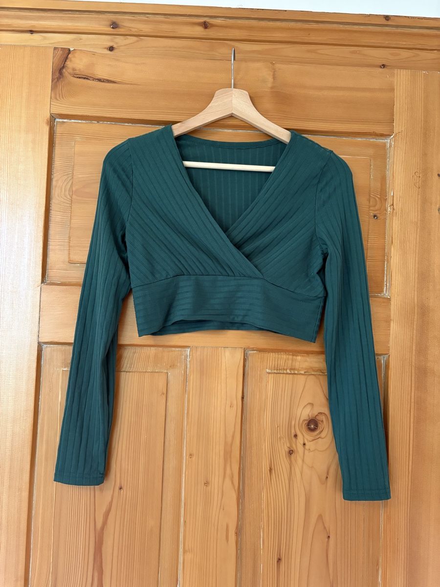 Shein Maglioni & Felpe: Trendiges Langarm-Crop-Top in Grösse S – Usato da Frauenfeld venduto da lin_77m9